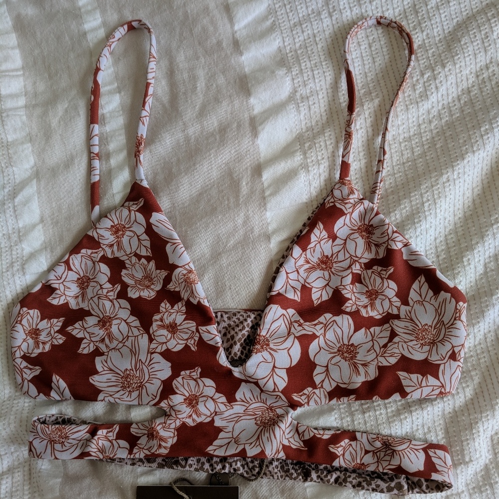Acacia Swimwear Medium Haku Top Rust Magnolia